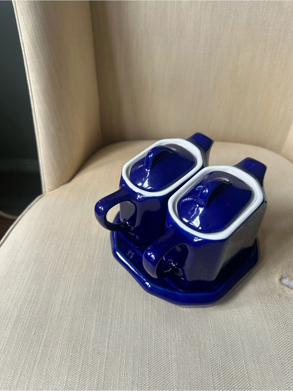 Hall China #448 Cobalt Blue 6 Cup Teapot Gold Filigree + 2 Hall #186 Creamers
